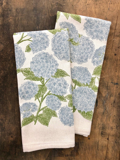 SOUTHERN FRIED DESIGN BARN - Hydrangea Pattern - Kitchen Towel