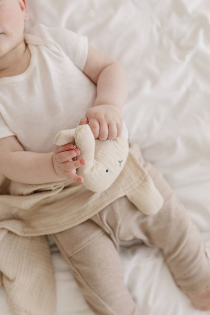 Marlowe & Co - Natural Sand Bunny Lovey Blanket