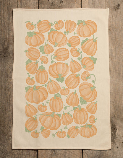 SOUTHERN FRIED DESIGN BARN - Pumpkin Pattern - Kitchen Towel